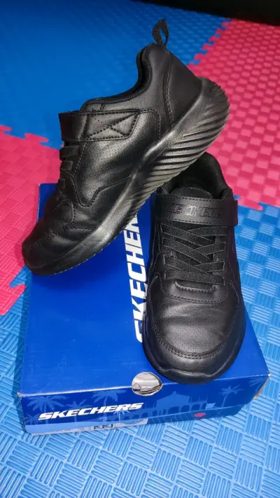 Zapatillas negras - miniatura 4