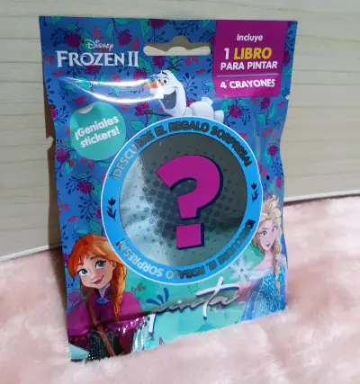 Set de Actividades Frozen II con Libro y Crayones - miniatura 1