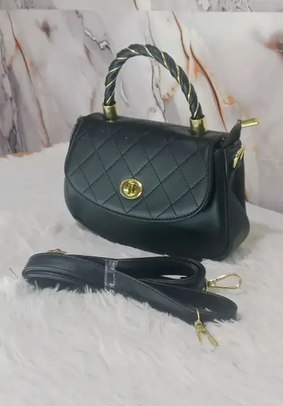 Cartera de mano con diseño acolchado - miniatura 5