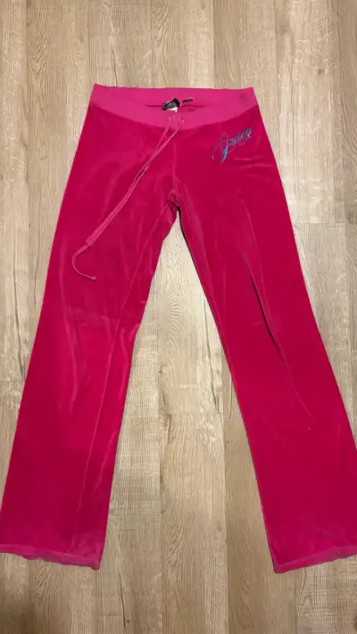 Pantalones de terciopelo rosa Juicy Couture - miniatura 3