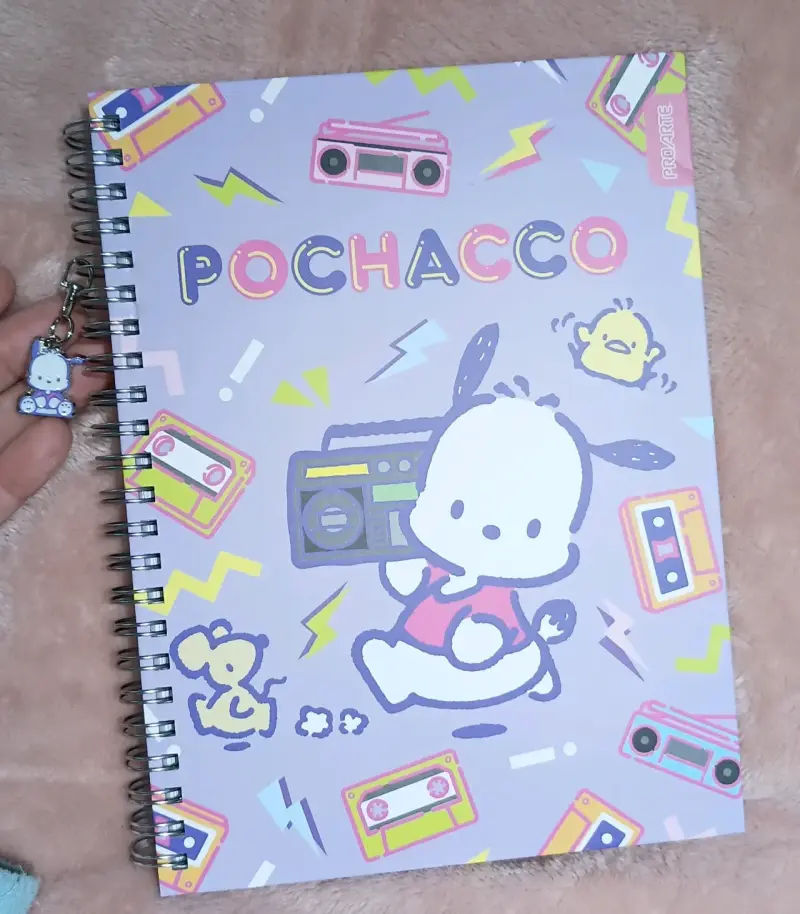 Libreta Pochacco con Charm y Diseño Colorido - 3