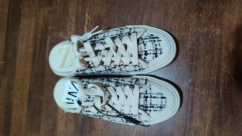 Zapatillas casuales de lona con diseño estampado - 2