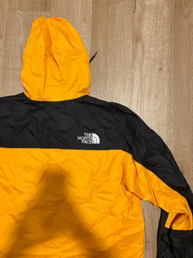 Chaqueta cortaviento The North Face - 2