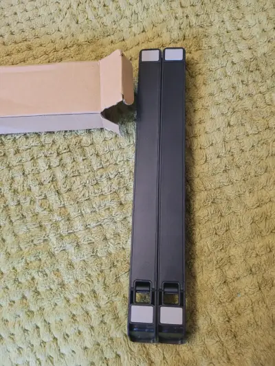 Soporte ajustable para laptop portátil - miniatura 2