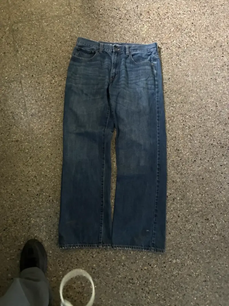 Jeans de mezclilla azul para hombre - 1