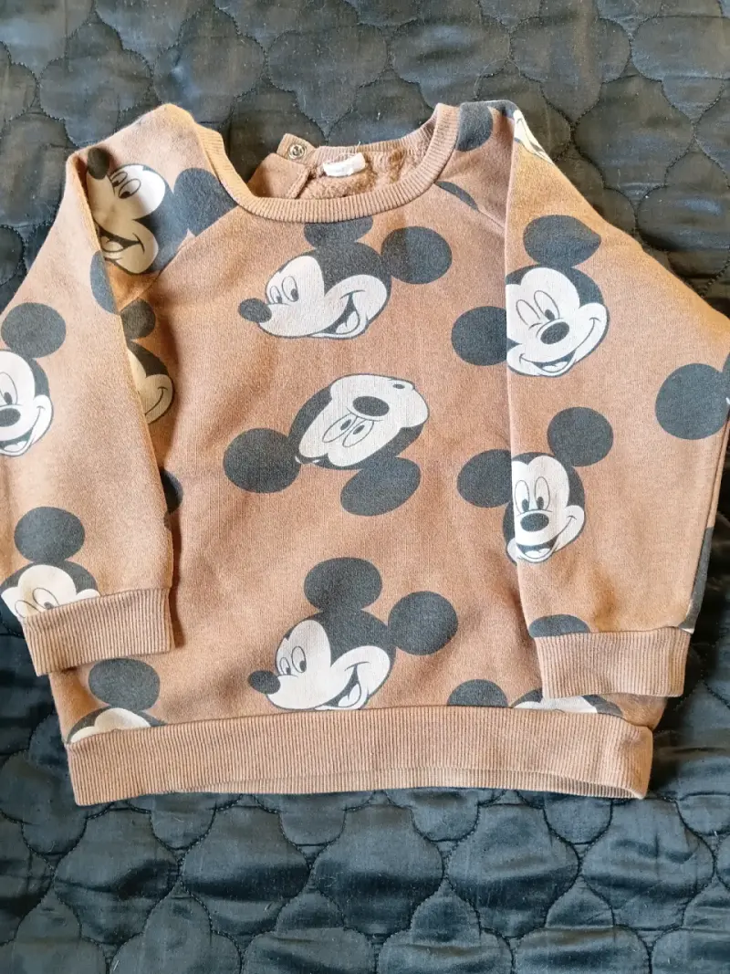 Polerón infantil Mickey Mouse gris y negro - 2
