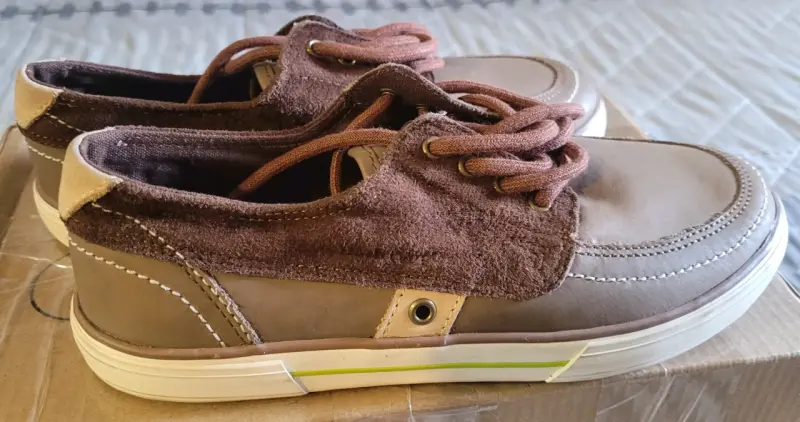 Zapatos casuales marrones para niño - 2