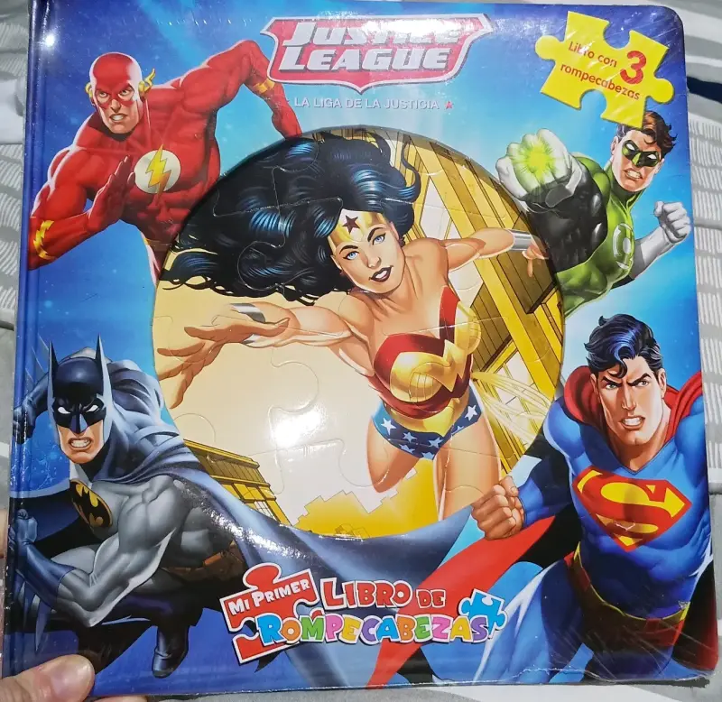 Libro de rompecabezas Liga de la Justicia