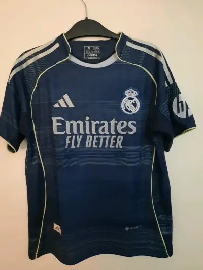 Camiseta Real Madrid Mbappé 10 Adidas Azul - miniatura 1