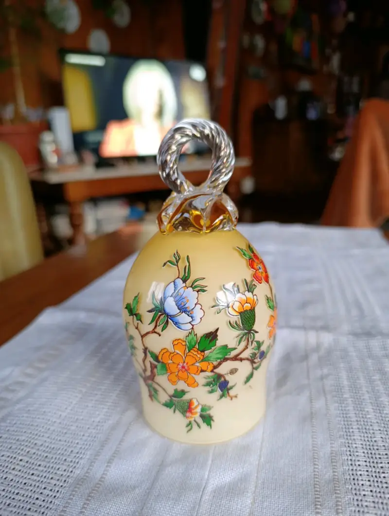 Antiguo adorno vidrio decorativo con flores - 2