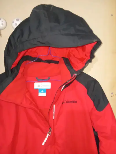 Chaqueta impermeable Columbia roja talla L - miniatura 2