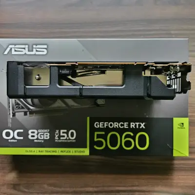 RTX 5060 8gb ASUS Dual OC - miniatura 4