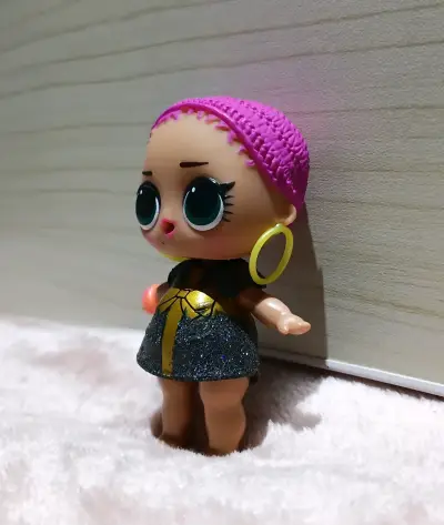 Muñeca LOL Surprise con Vestido Brillante - miniatura 4