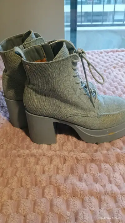 Botines de mujer con plataforma - miniatura 2