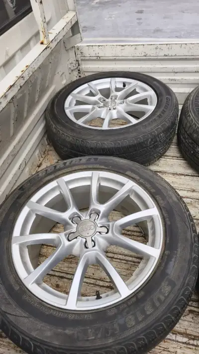 Llantas de aleación Audi 18 pulgadas - miniatura 4