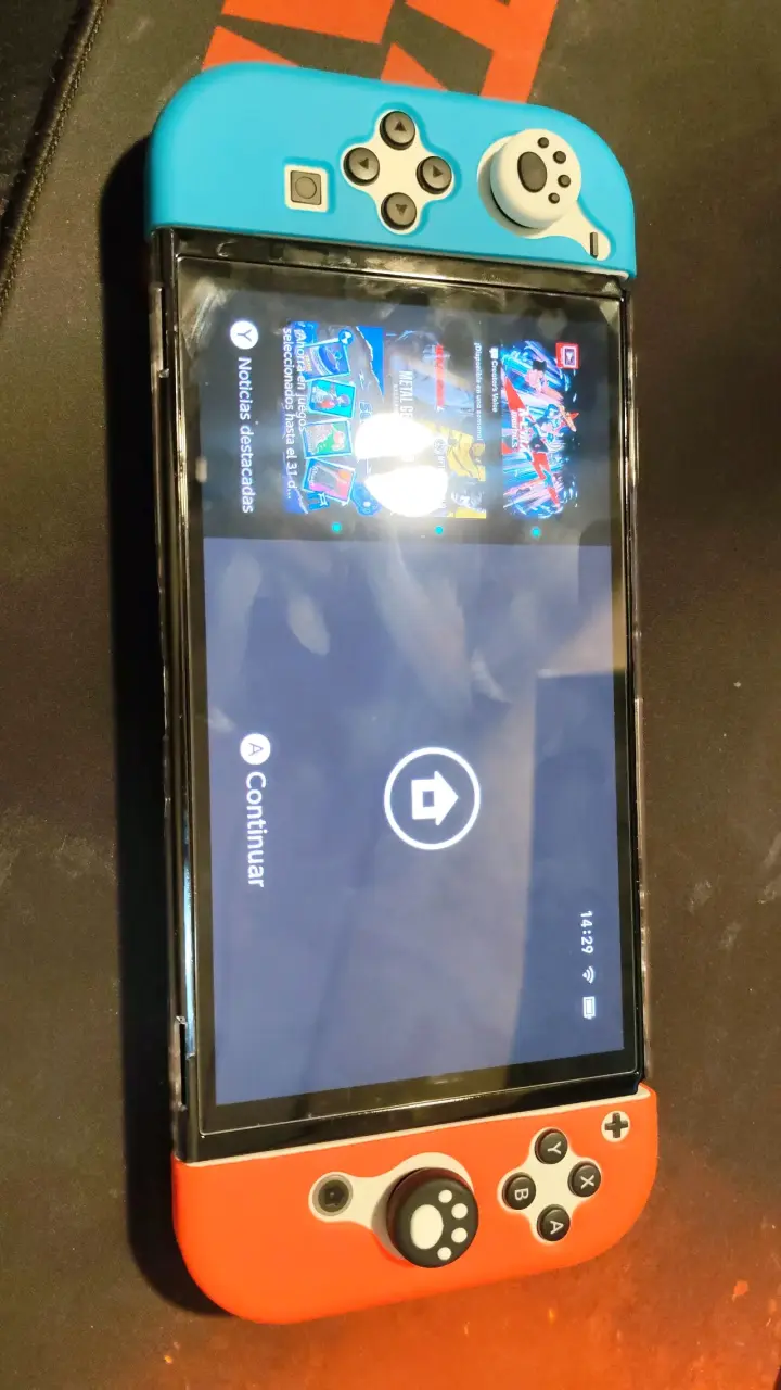 Nintendo Switch OLED - 4