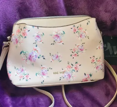 Cartera Nine West floral beige - miniatura 1