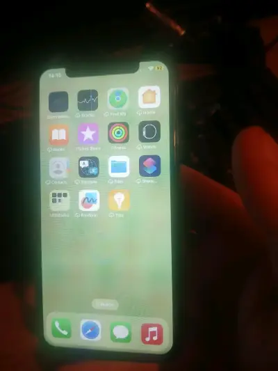 iPhone X con batería al 80% en buen estado - miniatura 4