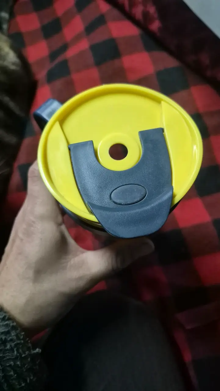 Botella medidora de 1200 ml con tapa amarilla - 5
