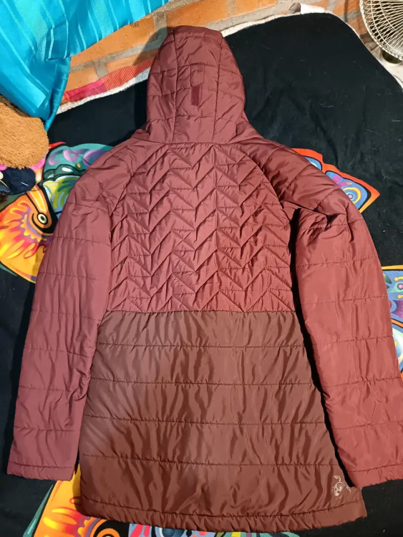 Chaqueta Haka honu color burdeos - 2