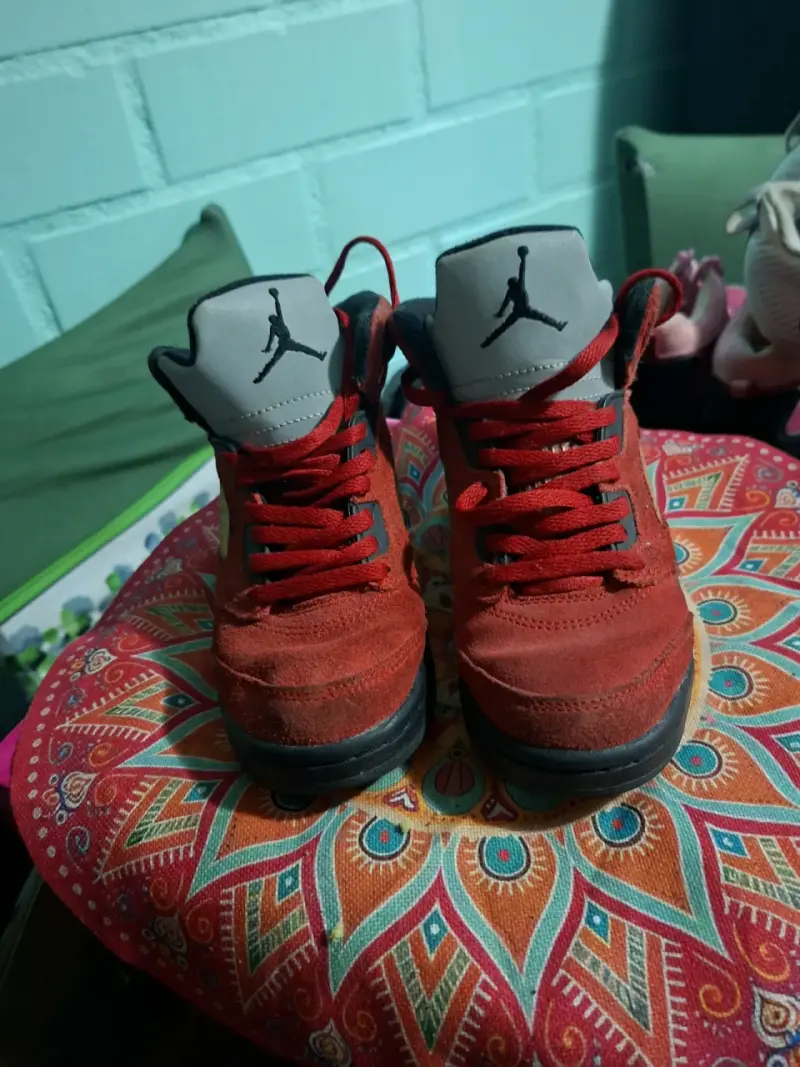 Zapatillas deportivas rojas para niños - 1
