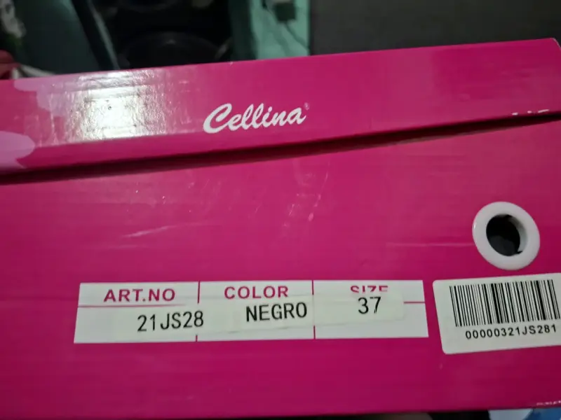 Botas negras de invierno con forro de piel sintética - 2