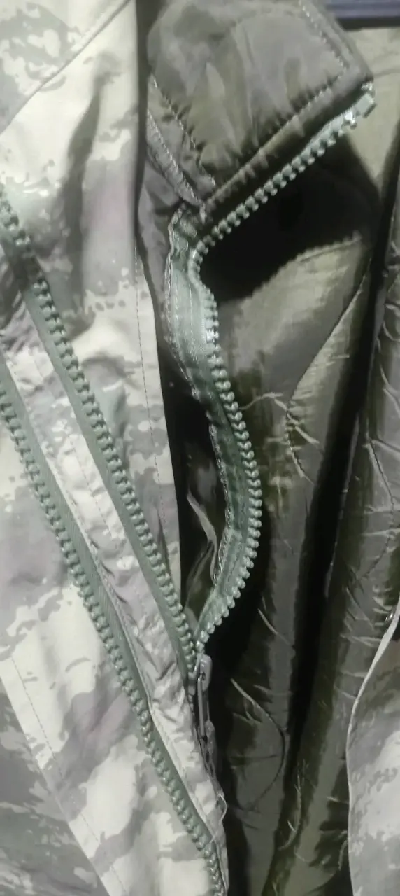 Chaqueta militar camuflaje con forro interior - 2