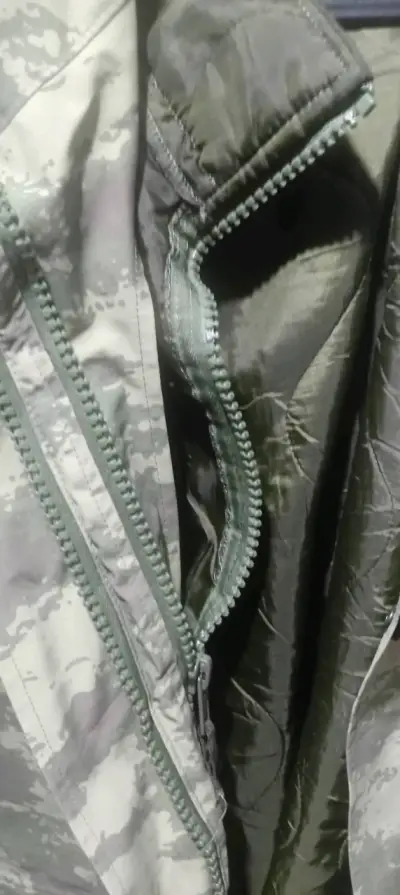Chaqueta militar camuflaje con forro interior - miniatura 2