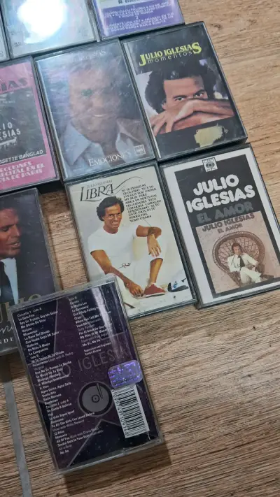 Colección de Cassettes de Julio Iglesias - miniatura 5