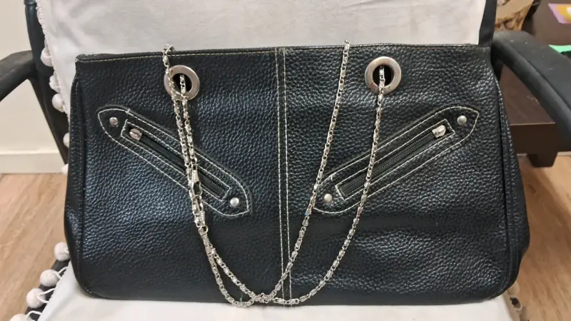 Set de bolsos y carteras variados - 2