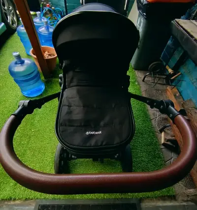 Coche cuna Bebesit negro con manillar ajustable - miniatura 3
