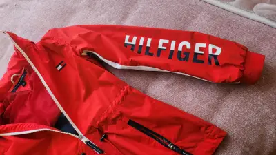 Chaqueta Roja Tommy Hilfiger para Mujer - miniatura 2