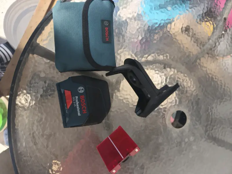 Nivel láser Bosch Professional GCL 2-15 con accesorios - 3