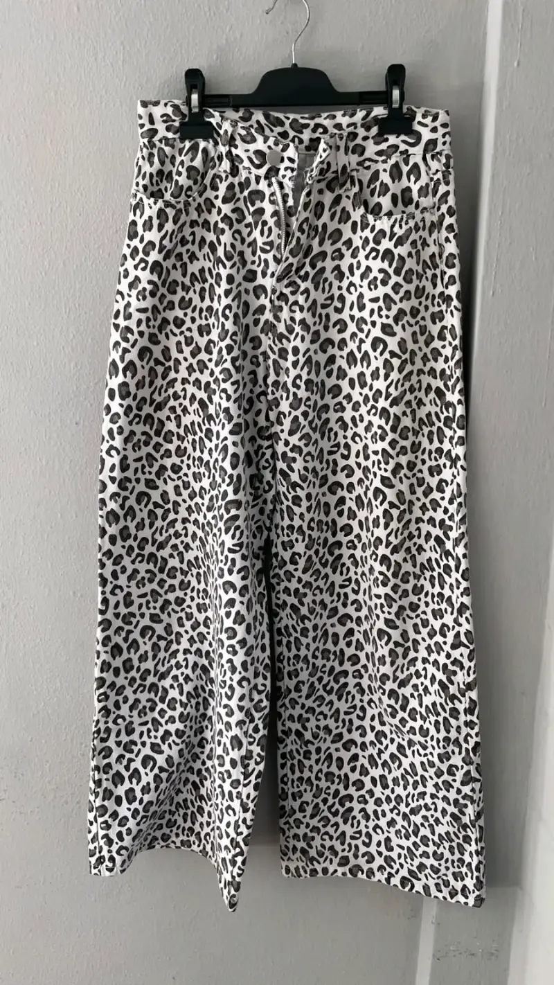 Pantalones anchos estampado animal print - 2