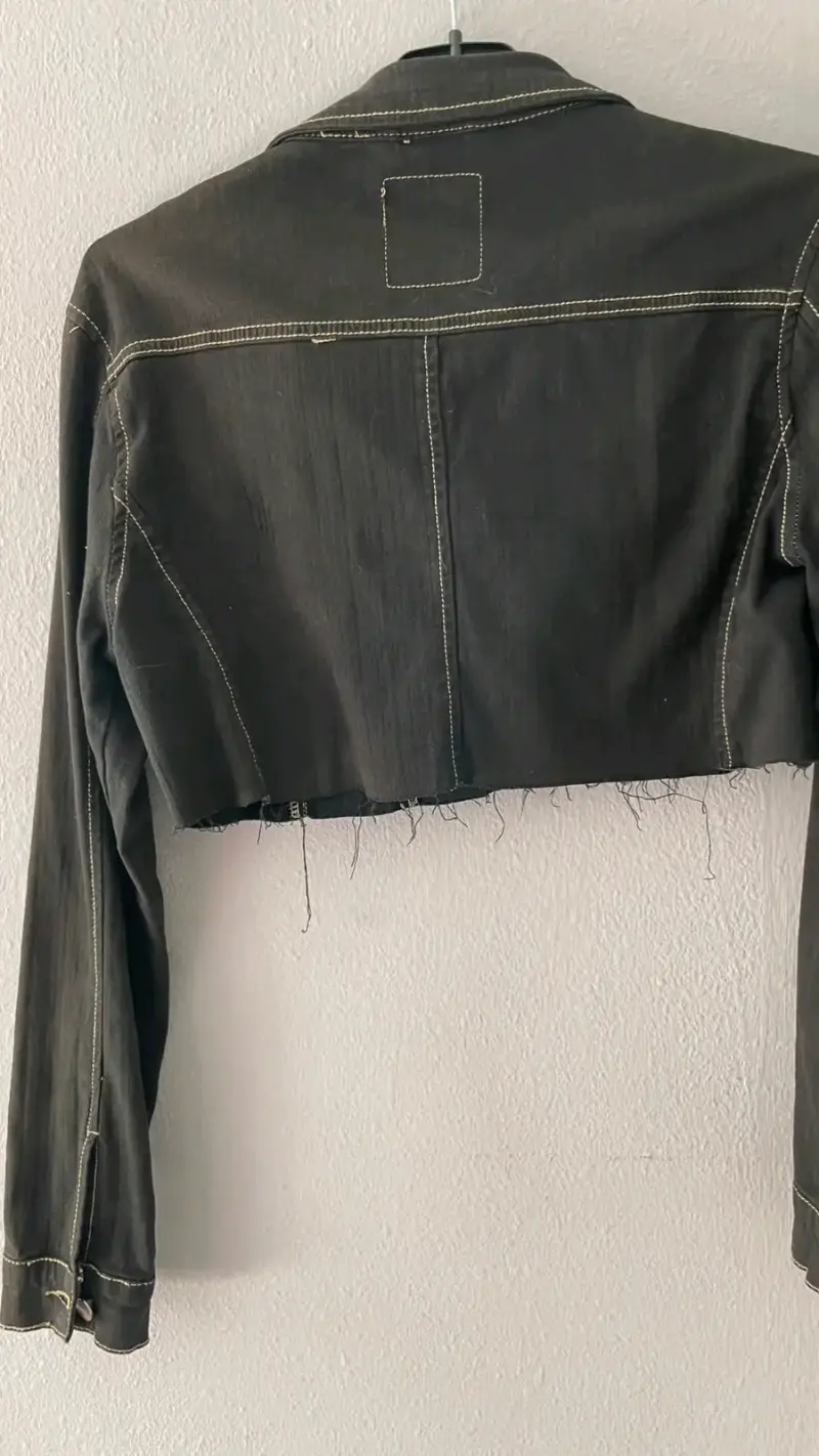 Chaqueta corta negra de mezclilla Zibel - 2