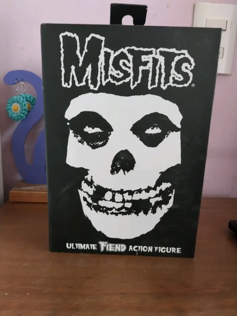 Figura de acción Misfits Ultimate Fiend - 2