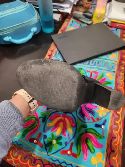 Botines de tacón alto negros con textura - miniatura 3