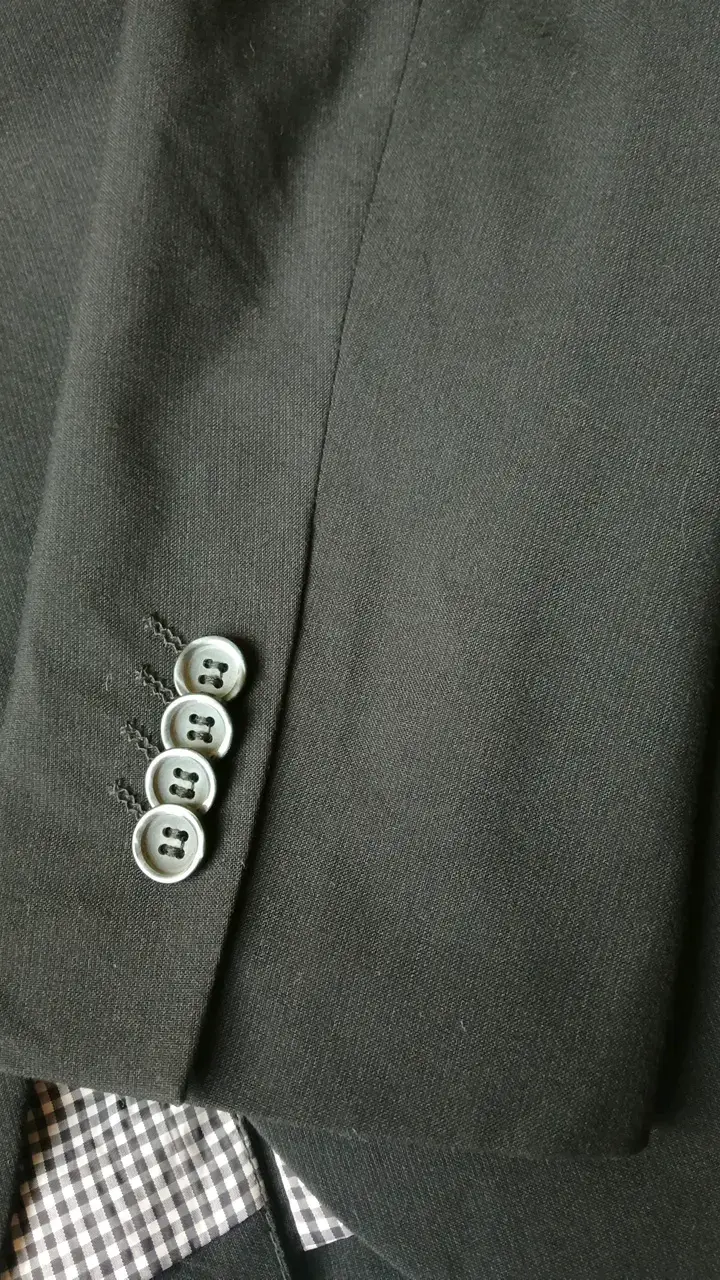 Blazer negro para hombre en buen estado - 2