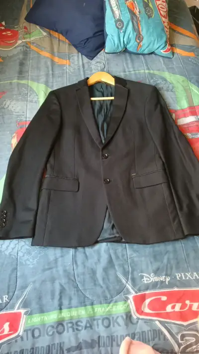 Blazer negro Zara Man elegante para hombre - miniatura 1