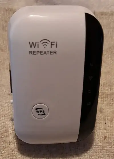 Repetidor WiFi con botón WPS - miniatura 1