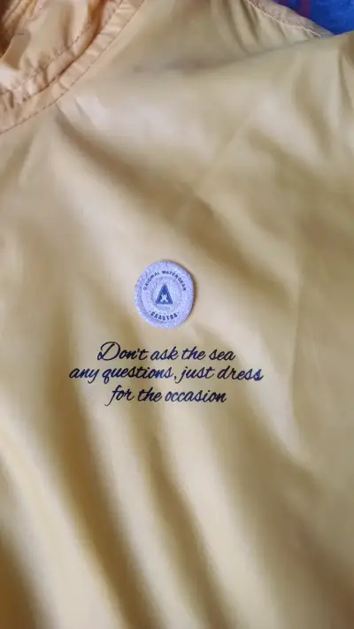 Chaqueta amarilla impermeable Gaastra para hombre - miniatura 3