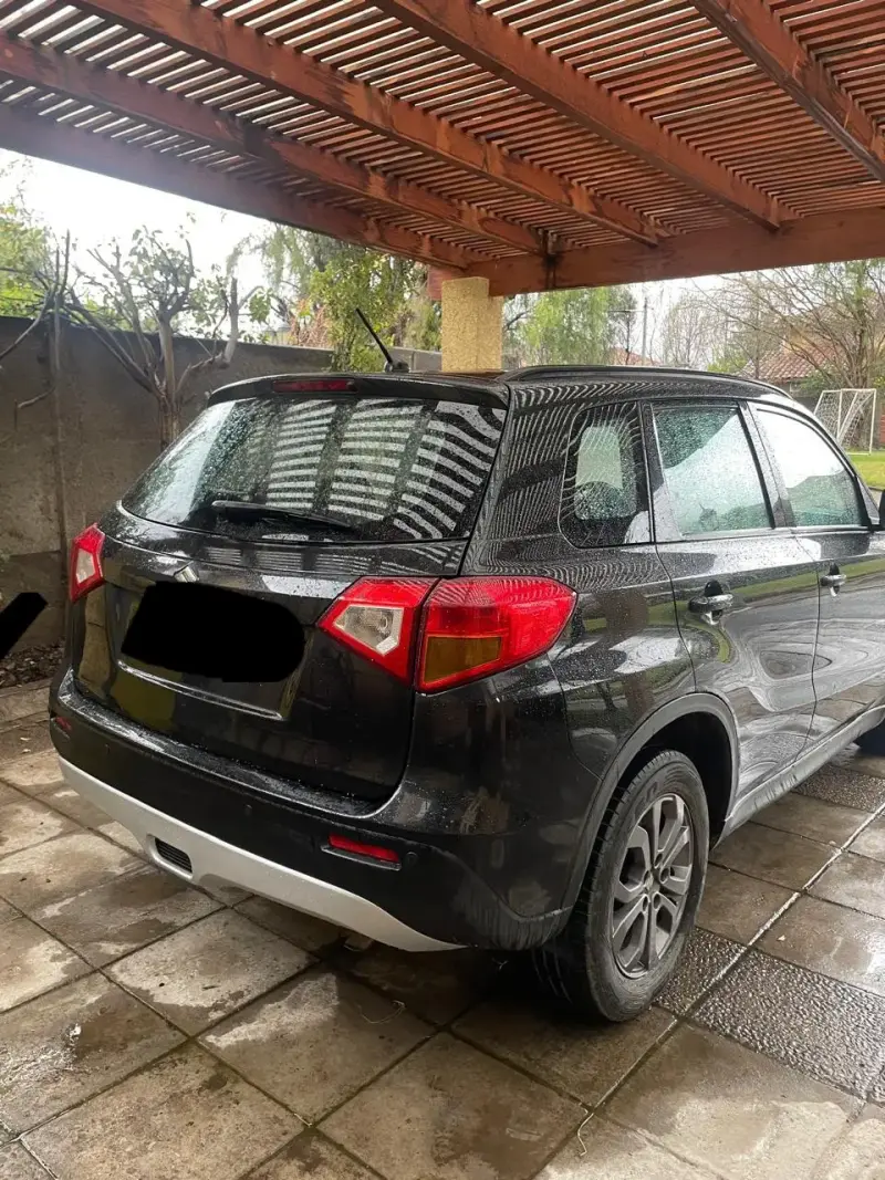 Suzuki Vitara 2017 en excelente estado - 2