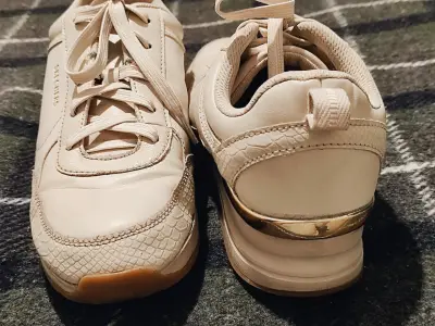 Zapatillas Skechers con detalles dorado - miniatura 3