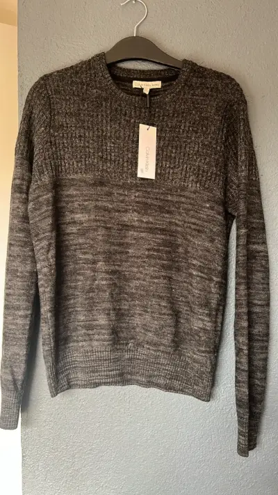 Suéter gris Calvin Klein para mujer - miniatura 1