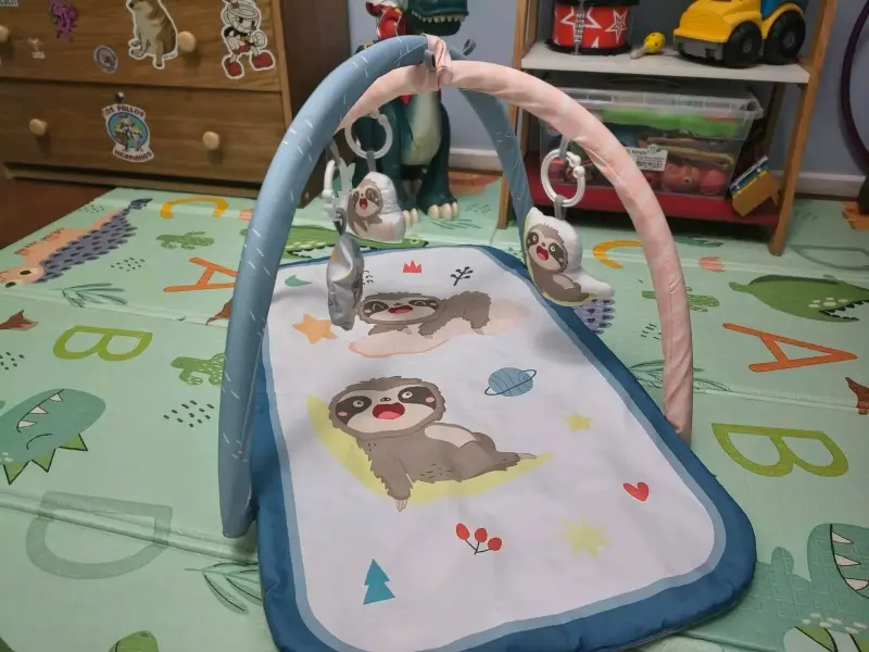 Gimnasio para bebé con diseño de perezosos - 2