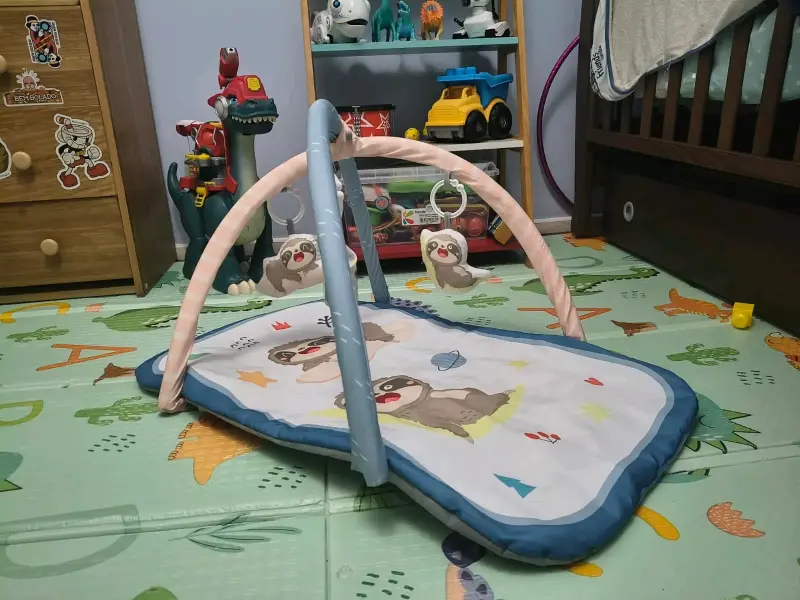 Gimnasio para bebé con diseño de perezosos - 3