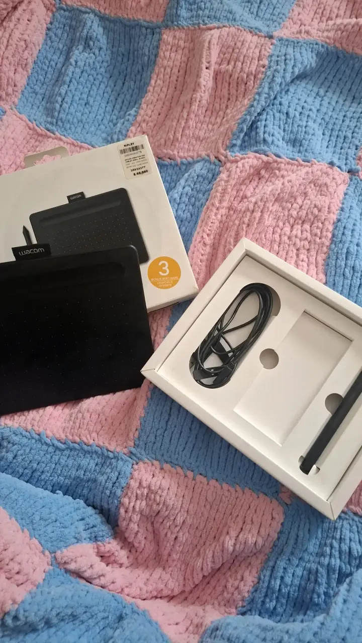 Tableta gráfica Wacom Intuos con lápiz - 3
