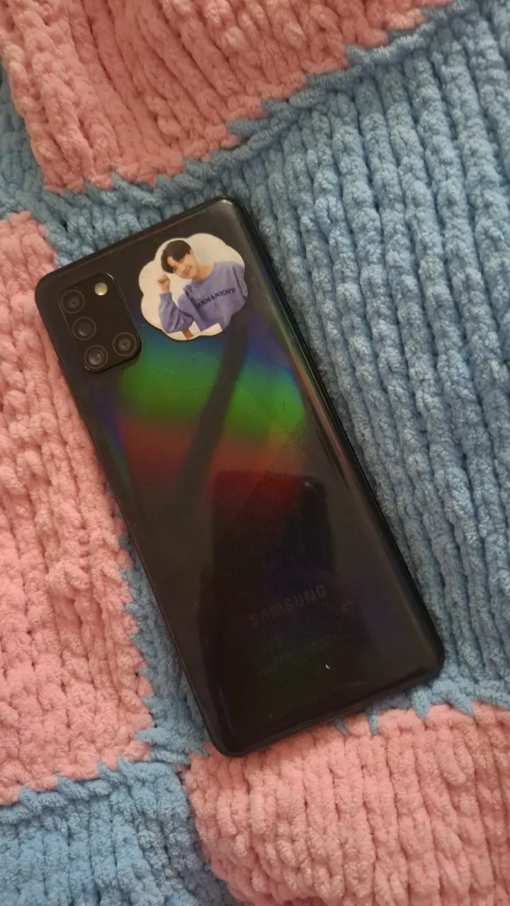 Smartphone Samsung Galaxy A31 en buen estado - 2