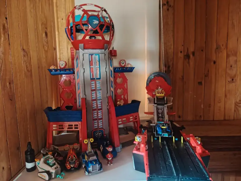 Set de juego Patrulla Canina con vehículos y torre - 1