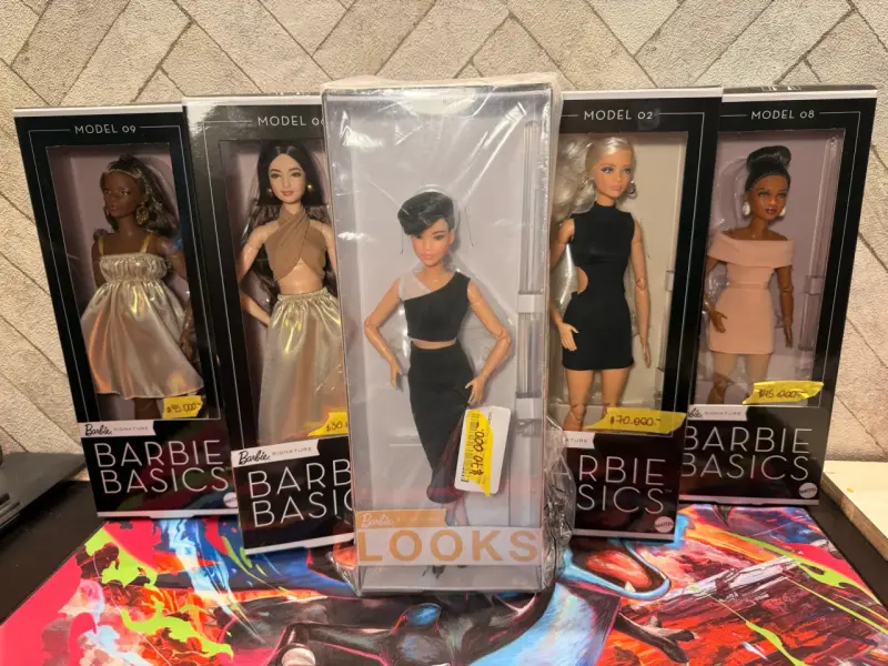 Muñeca Barbie Looks 03 en caja original - 1